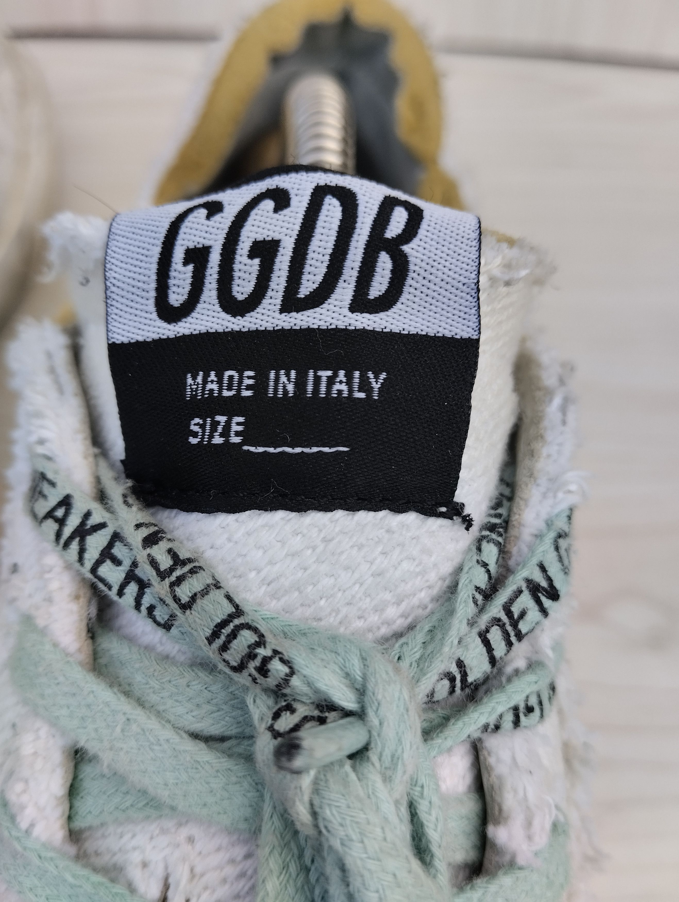 Golden Goose Golden Goose White Canvas Super Size US 9 / EU 42 - 8 Thumbnail