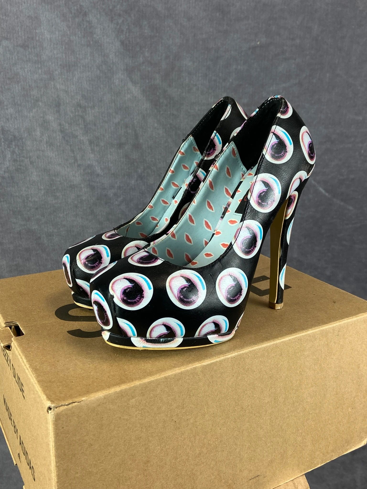 Iron Fist Black & White Heels EU 36 Size US 6 / IT 36 - 1 Thumbnail