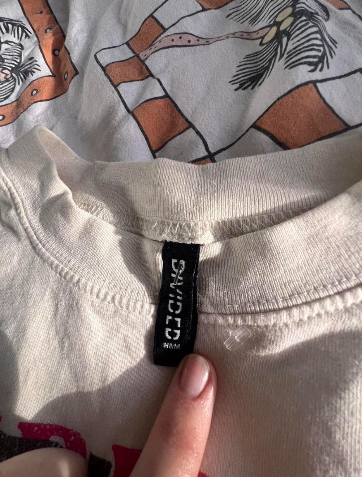 H&M Cream Nirvana baby tee Size S / US 4 / IT 40 - 6 Thumbnail