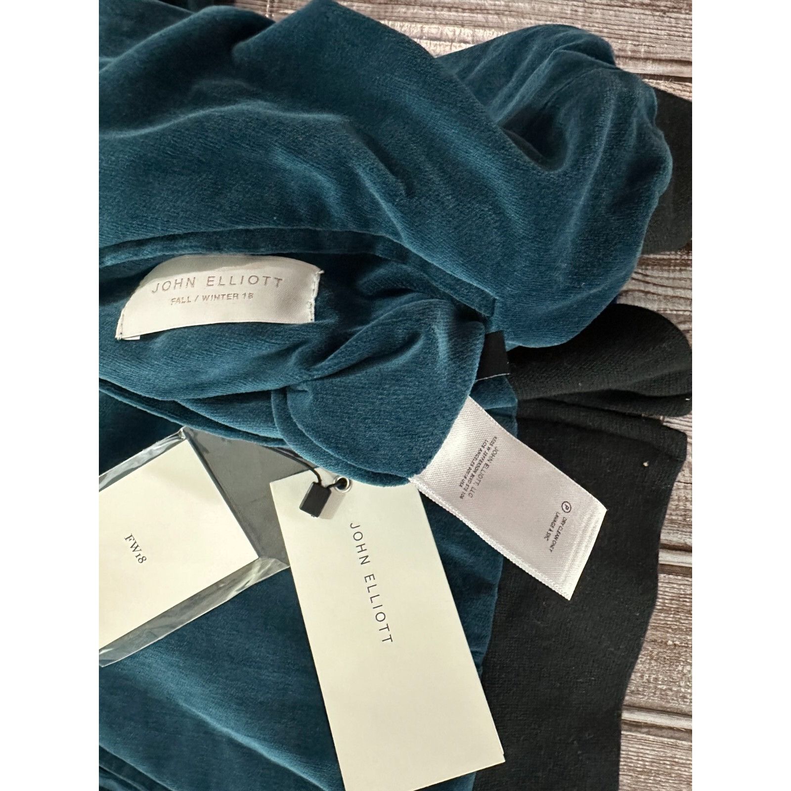John Elliott John Elliott Iris velvelt/satin reversible Bomber Jacket tea Size L / US 10 / IT 46 - 6 Thumbnail