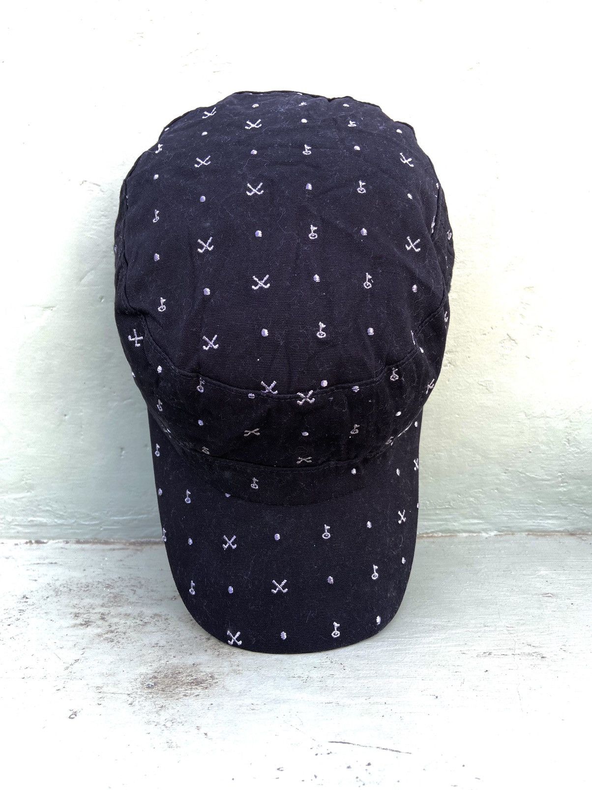 Le Grande Bleu (L.G.B.) 2000s Honma tour world full print patrol hat Size ONE SIZE - 5 Thumbnail