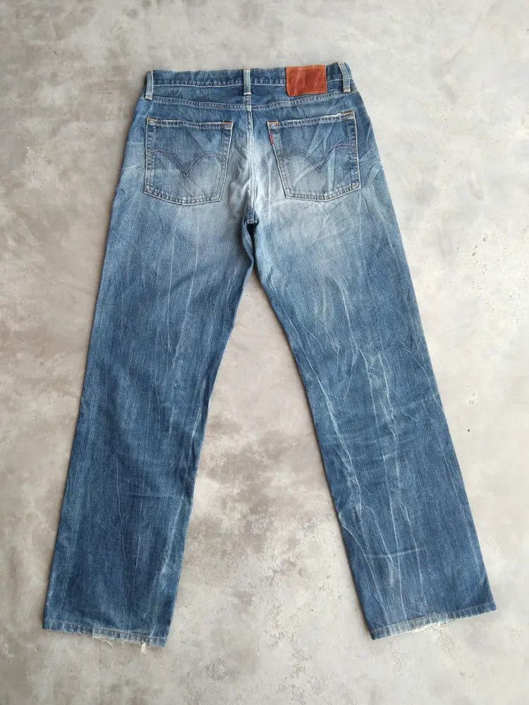 Levi's Vintage Levi's Jeans 502 Distressed Denim 31x30 Size US 31 - 2 Thumbnail