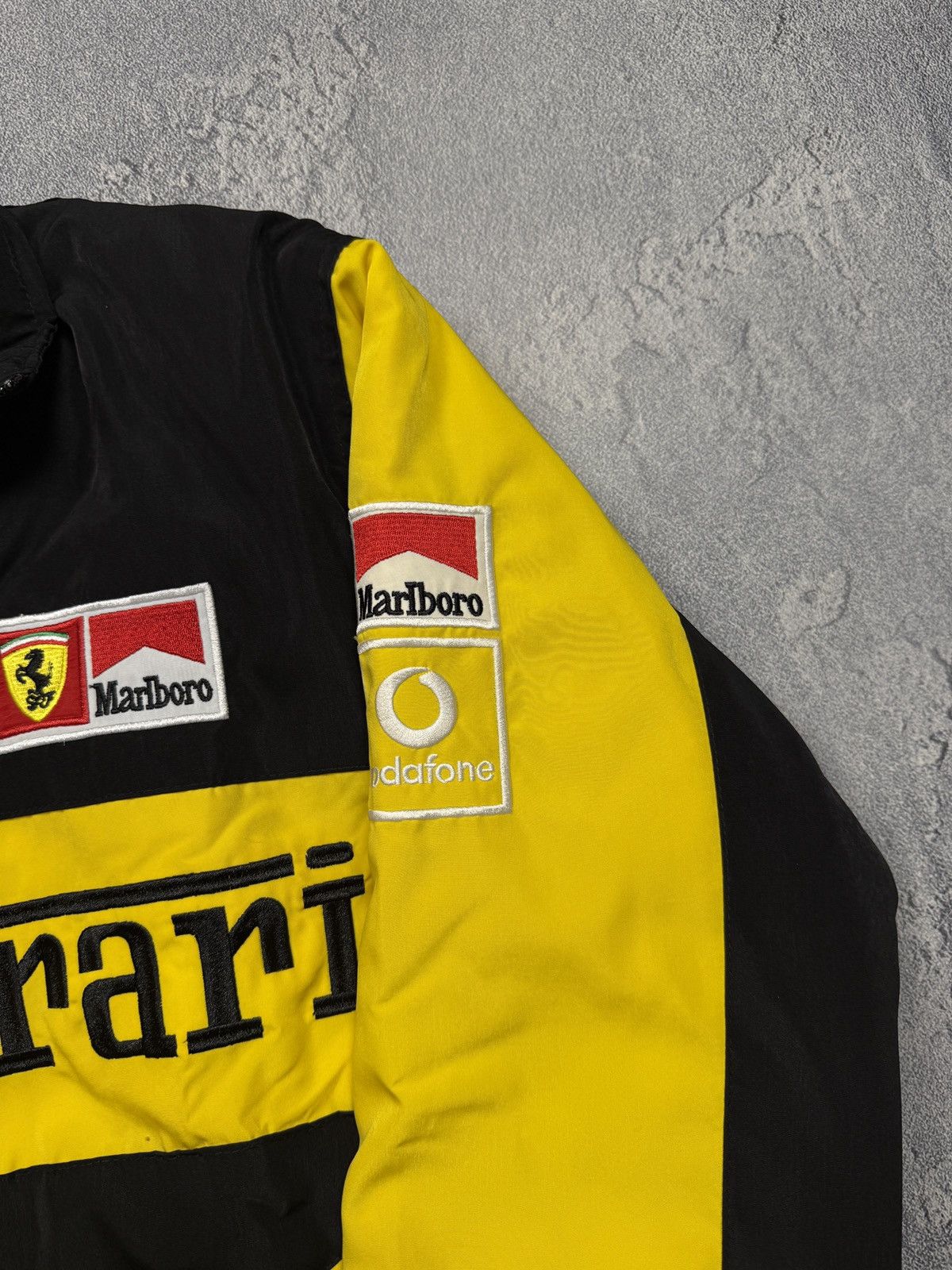 Ferrari Ferrari Marlboro Racing Jacket Size US XL / EU 56 / 4 - 5 Thumbnail