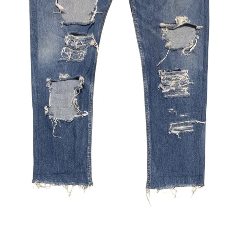 Levi's Vintage Levis 501 Blue Jeans Distressed Nice Design Size US 33 - 4 Thumbnail