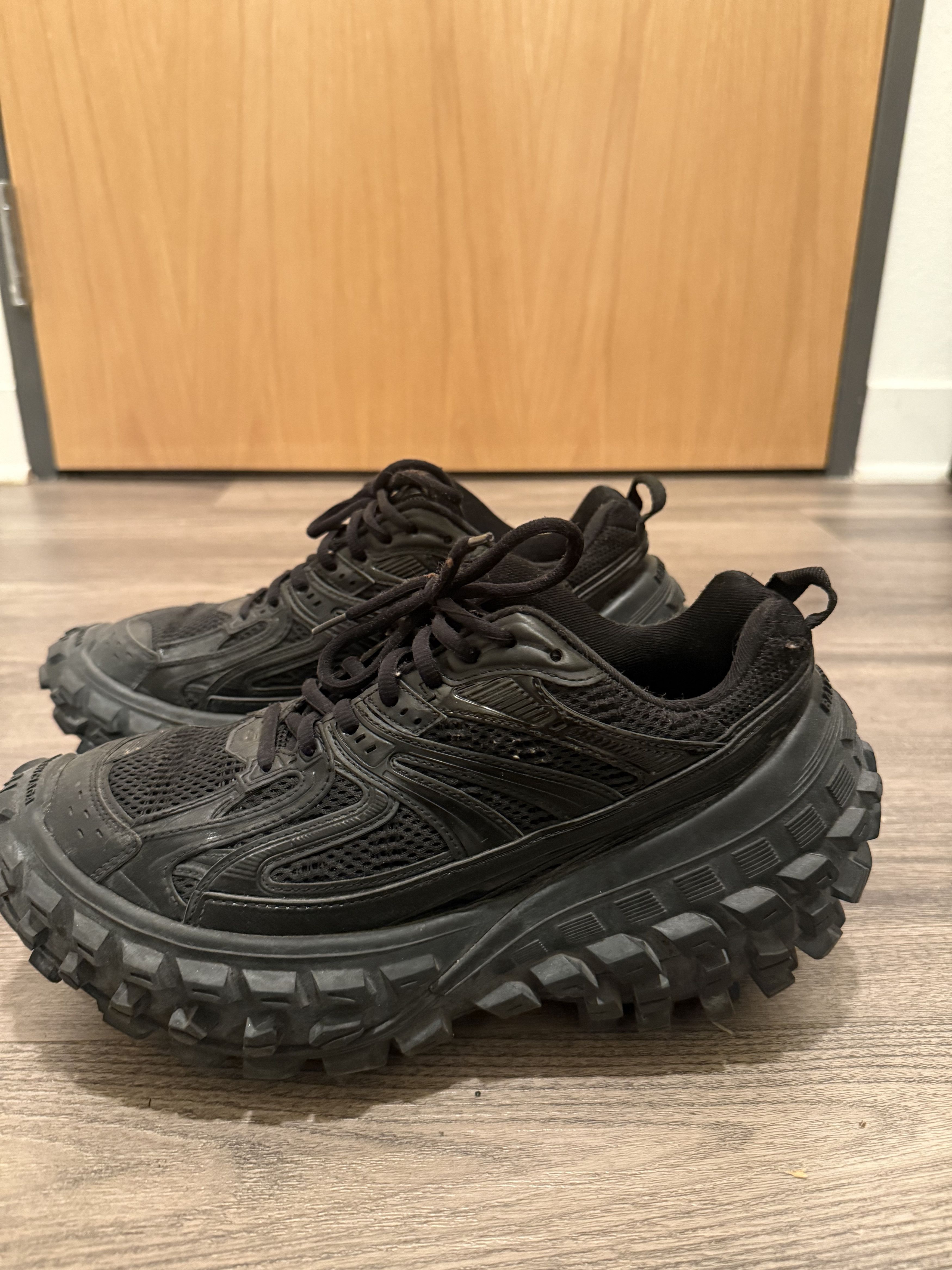 Balenciaga Balenciaga Bouncer/Defender Shoes Size US 8 / EU 41 - 3 Thumbnail