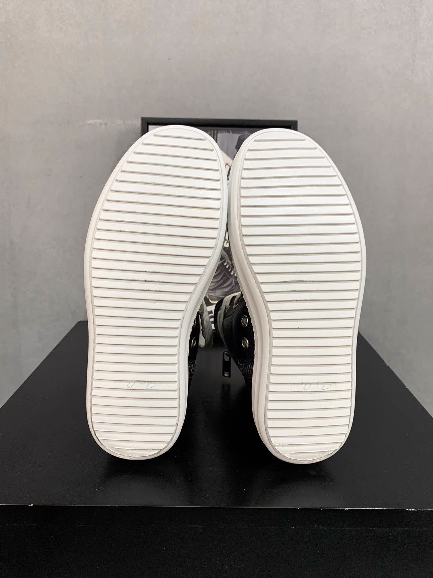 Rick Owens Rick Owens Mainline Leather Sneakers K34 Size US 6 / IT 36 - 8 Thumbnail