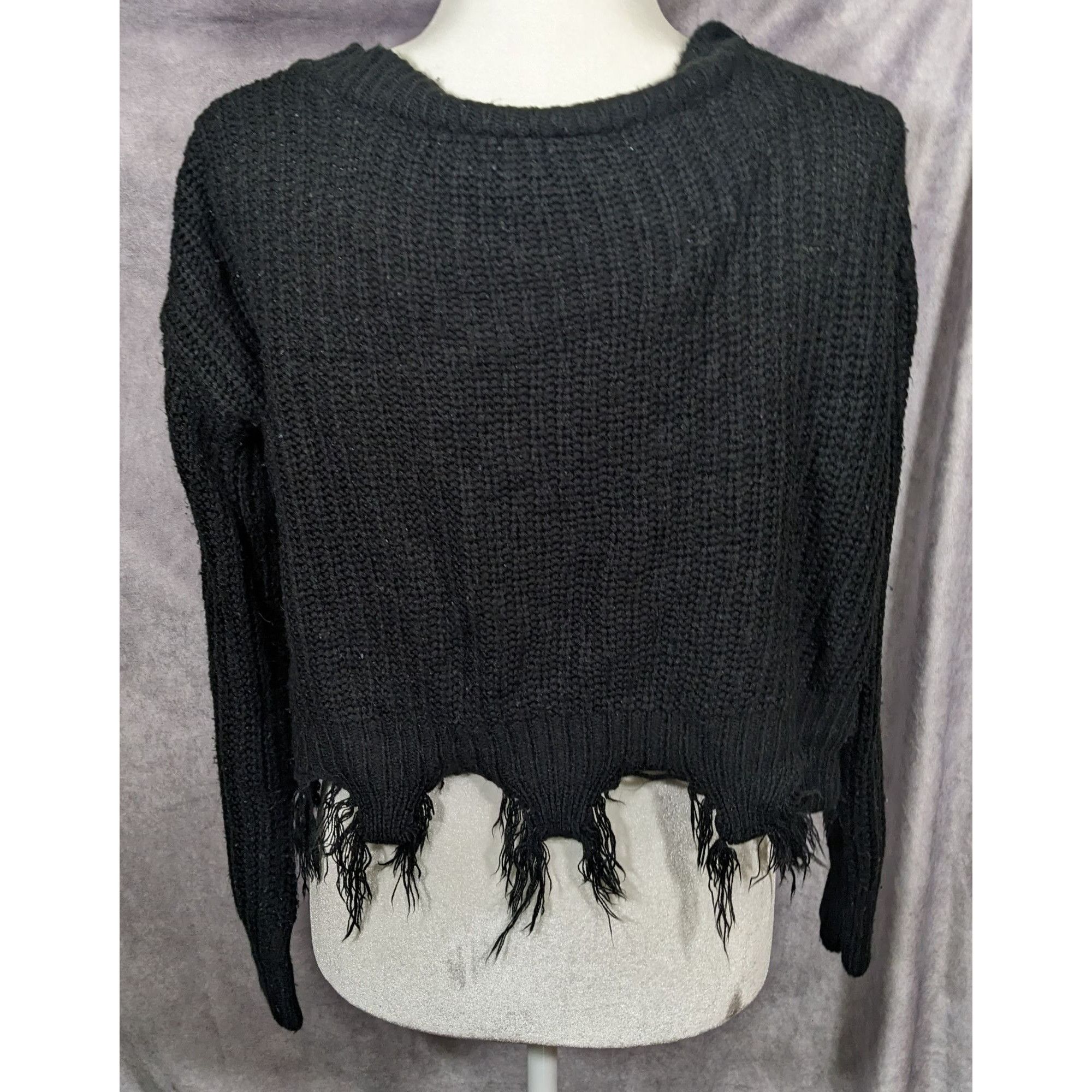 Other Polly & Esther Gothic Distressed Fringe Sweater Size S / US 4 / IT 40 - 7 Thumbnail