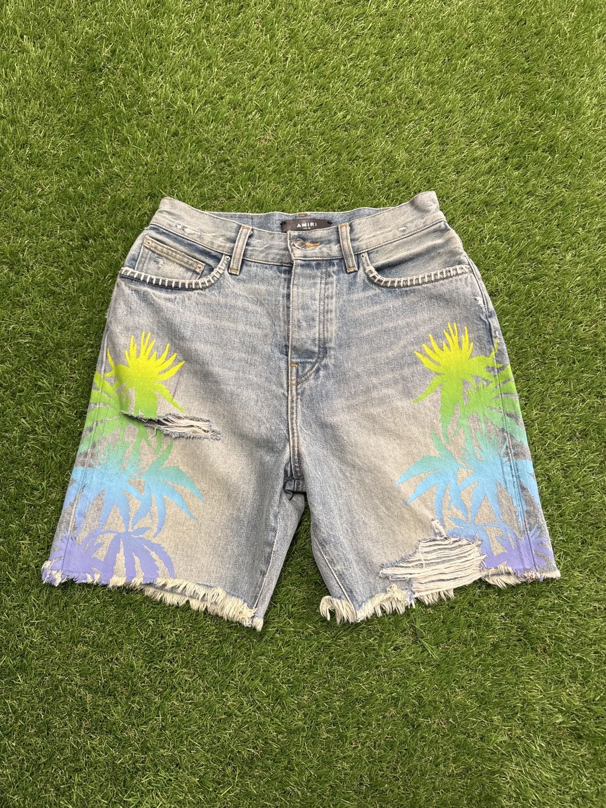 Amiri AMIRI PATCHWORK EMBROIDERED DENIM SHORTS Size US 28 / EU 44 - 1 Thumbnail