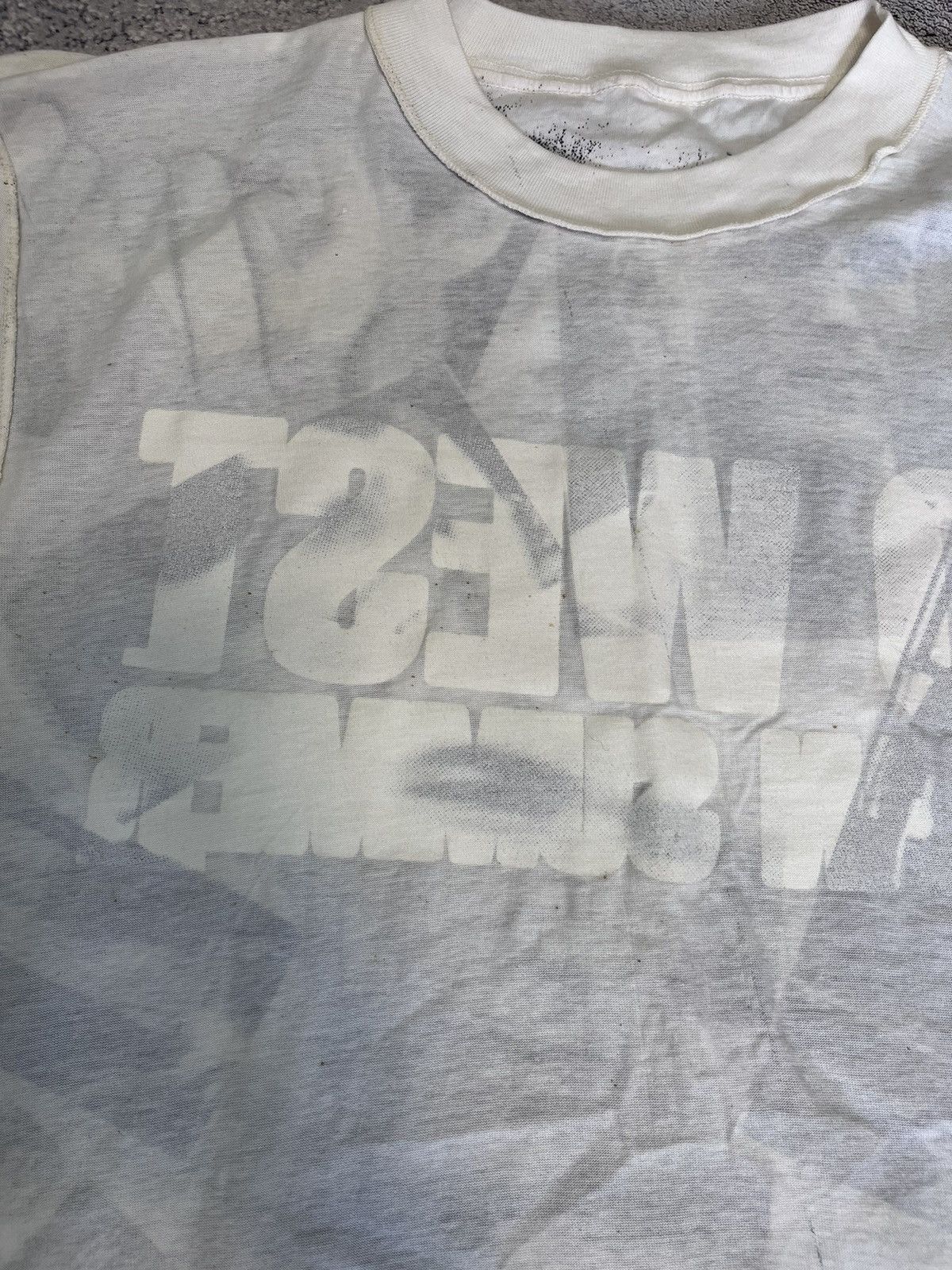 Band Tees Go West Indian Summer 1992 Band T-Shirt Size L USA VTG EMI Size US L / EU 52-54 / 3 - 14 Thumbnail
