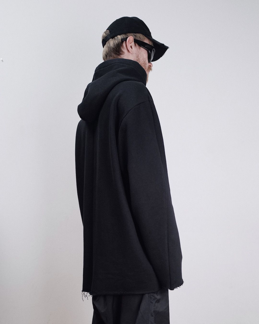 Other HEFTY HOODIE 02 Size US XL / EU 56 / 4 - 6 Thumbnail