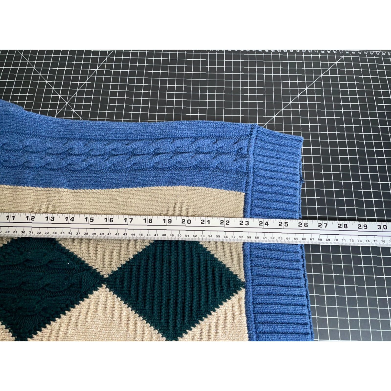 Vintage VINTAGE New Yorker Diamond Pattern Sweater Men XL Blue Beige Crew Neck 80s 90s Preppy Chunky Knit Pullover Relaxed Fit Knit Cotton Sweater Size US XL / EU 56 / 4 - 6 Thumbnail