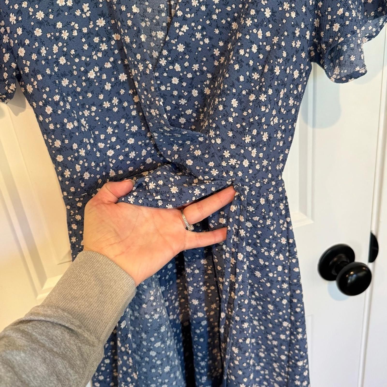 Other Monteau Navy Dress with White Floral Pattern-Small Size S / US 4 / IT 40 - 2 Thumbnail