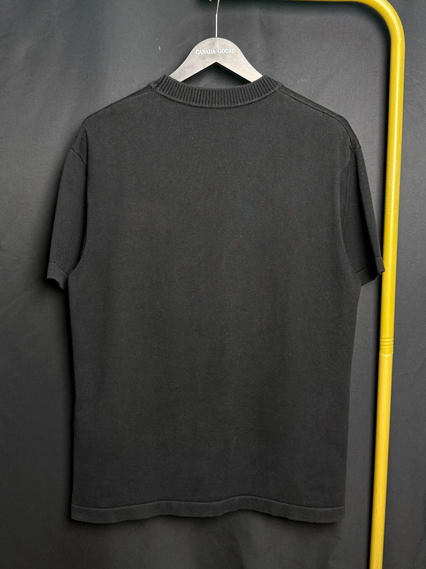 Louis Vuitton louis vuitton black short sleeve t-shirt Size US S / EU 44-46 / 1 - 4 Thumbnail