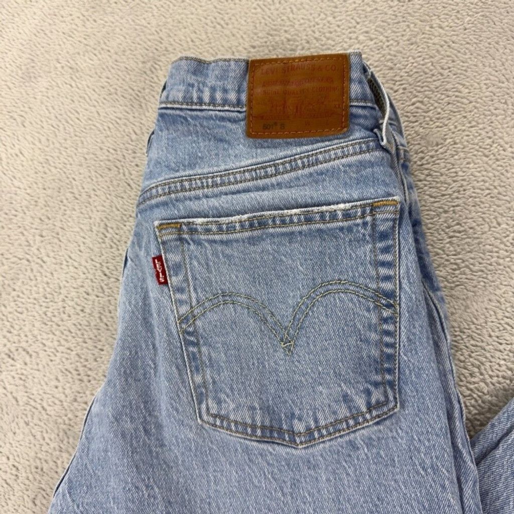 Levi's Levi's 501S Women's Size 26 x 28 Light Blue Denim Distressed Size 26" / US 2 / IT 38 - 10 Thumbnail