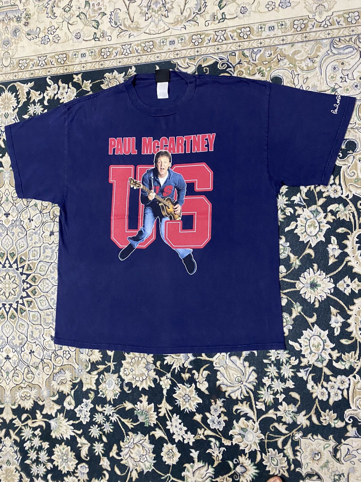 Band Tees Vintage Paul McCartney / The Beatles Frontman Tour Shirt Size US XL / EU 56 / 4 - 2 Thumbnail