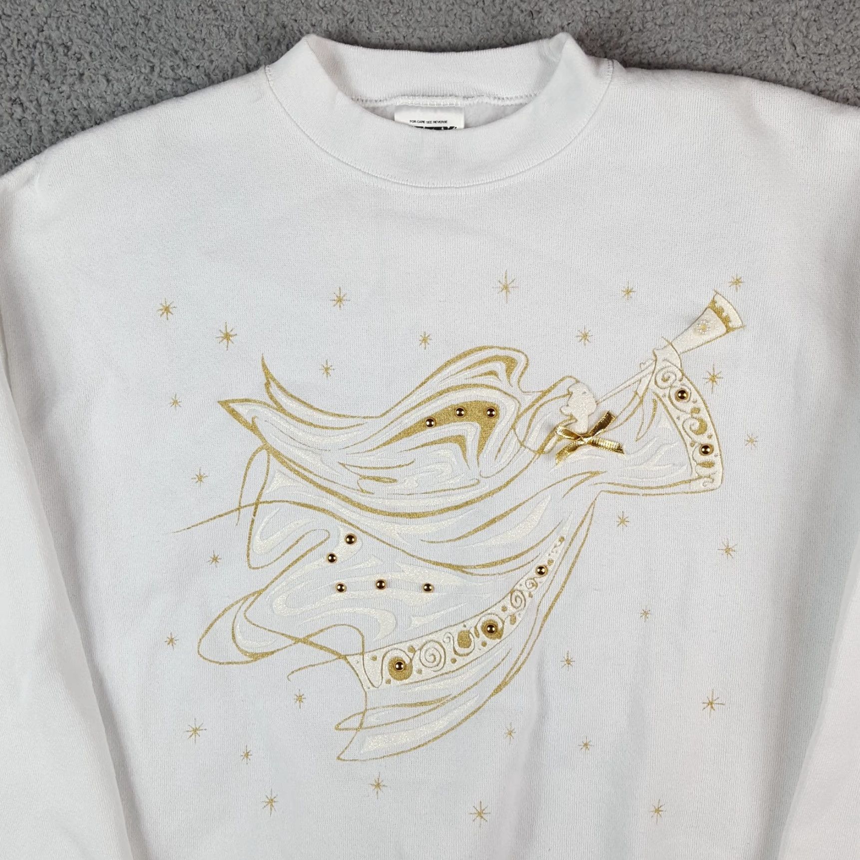 Tultex Vintage 90s Christmas Angel Tultex Sweatshirt Women M Crewneck Pullover White Size M / US 6-8 / IT 42-44 - 2 Thumbnail
