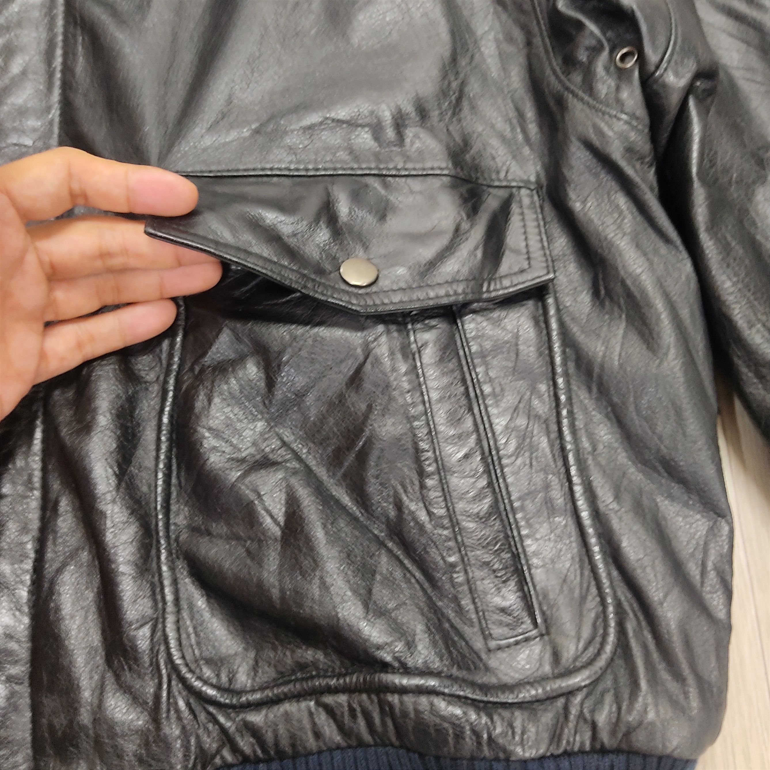 Genuine Leather US AIR FORCE Aviator Bomber Cowhide Leather Jacket Size US XL / EU 56 / 4 - 7 Thumbnail