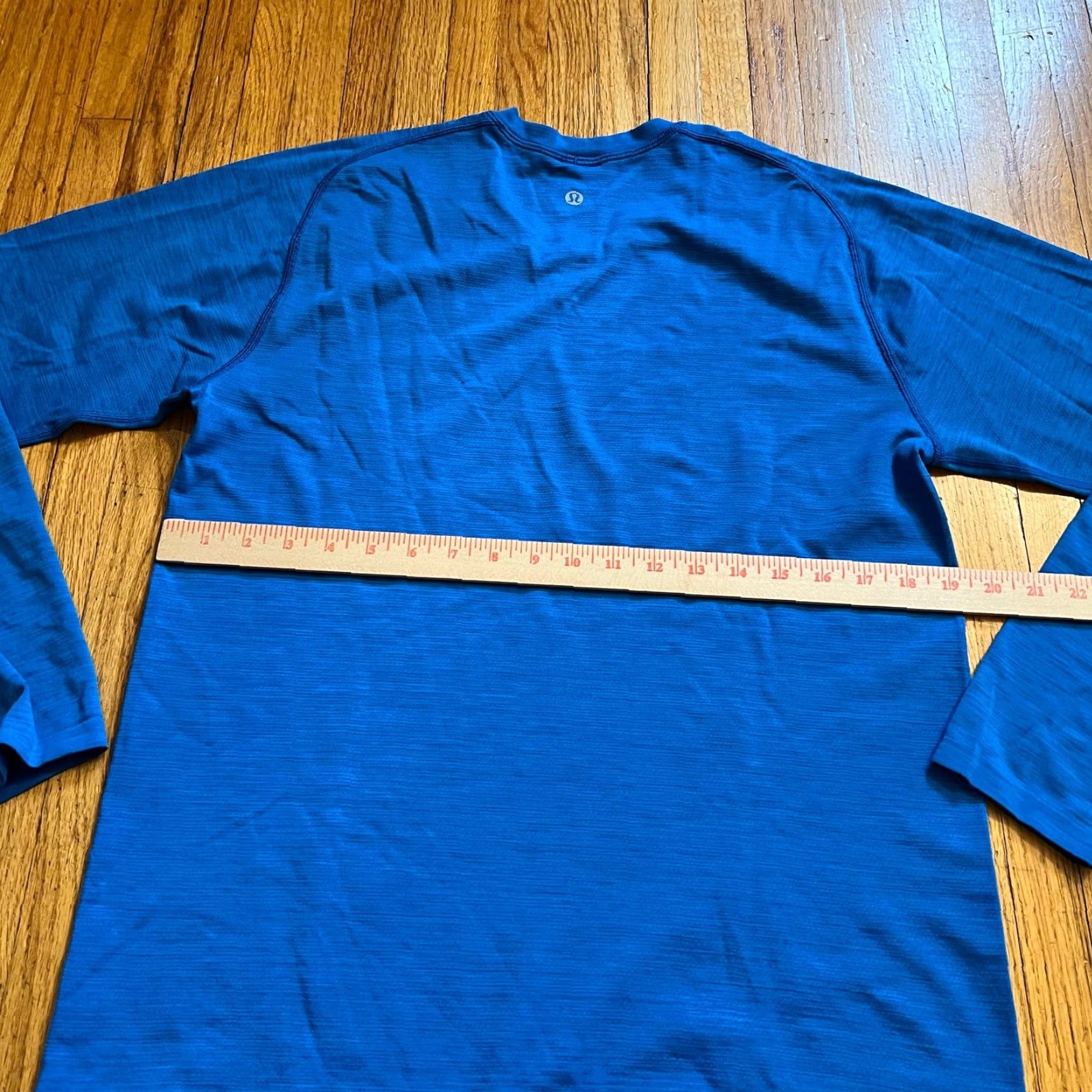 Lululemon Lululemon Long Sleeve Performance Shirt Men Medium Blue Tech Stretch Crew Size US M / EU 48-50 / 2 - 6 Thumbnail