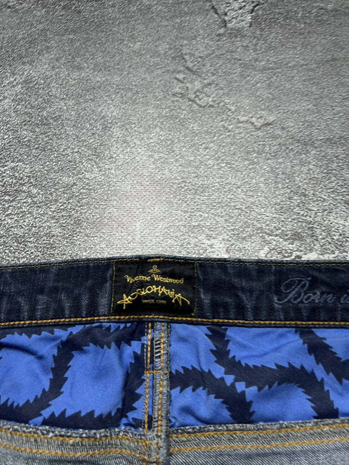 Vivienne Westwood Vintage Vivienne Westwood Jeans Big Logo Anglomania Orb Satu Size US 34 / EU 50 - 19 Thumbnail