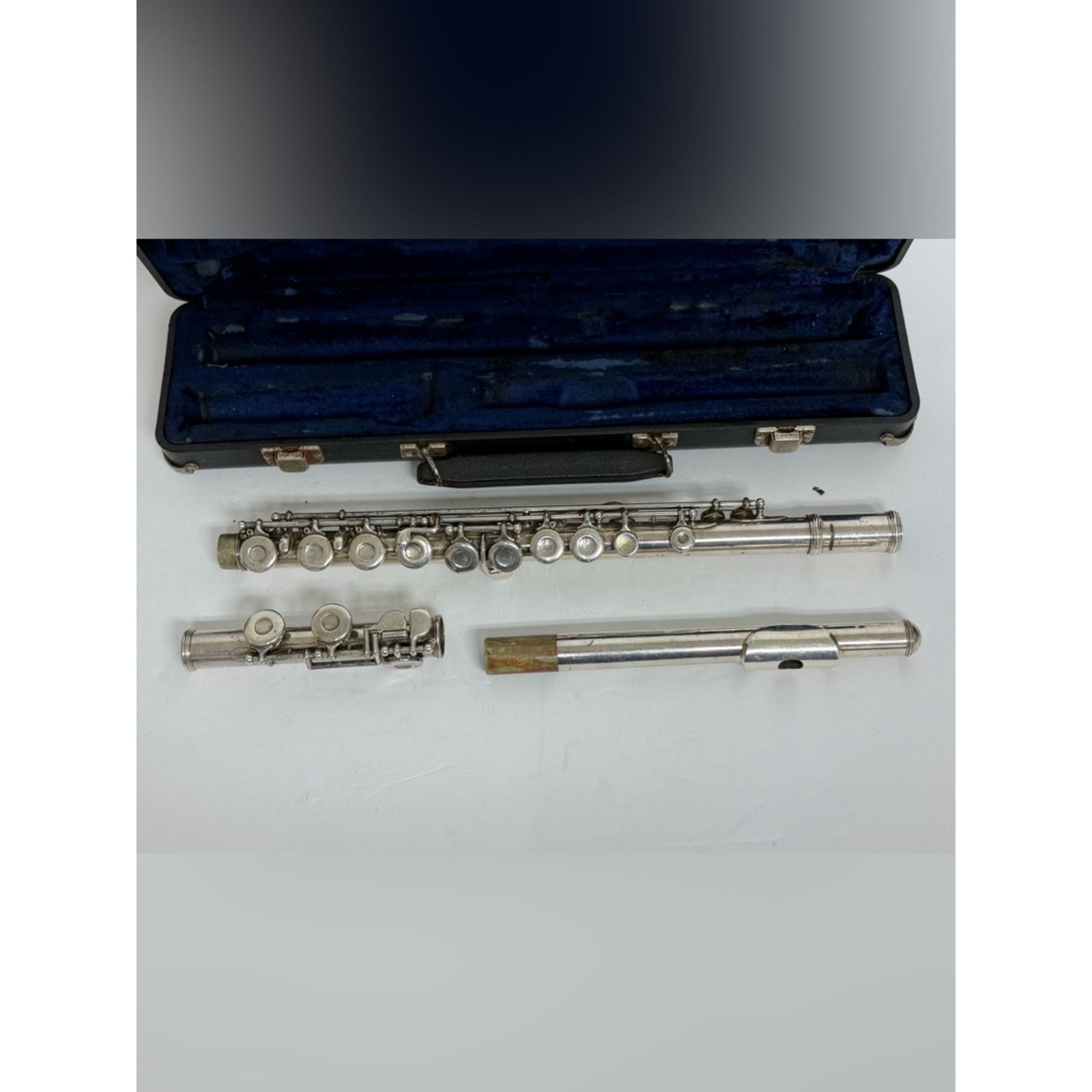 Other WT Armstrong 104 Beginner Flute With Hard Case Made in USA Size ONE SIZE - 7 Thumbnail