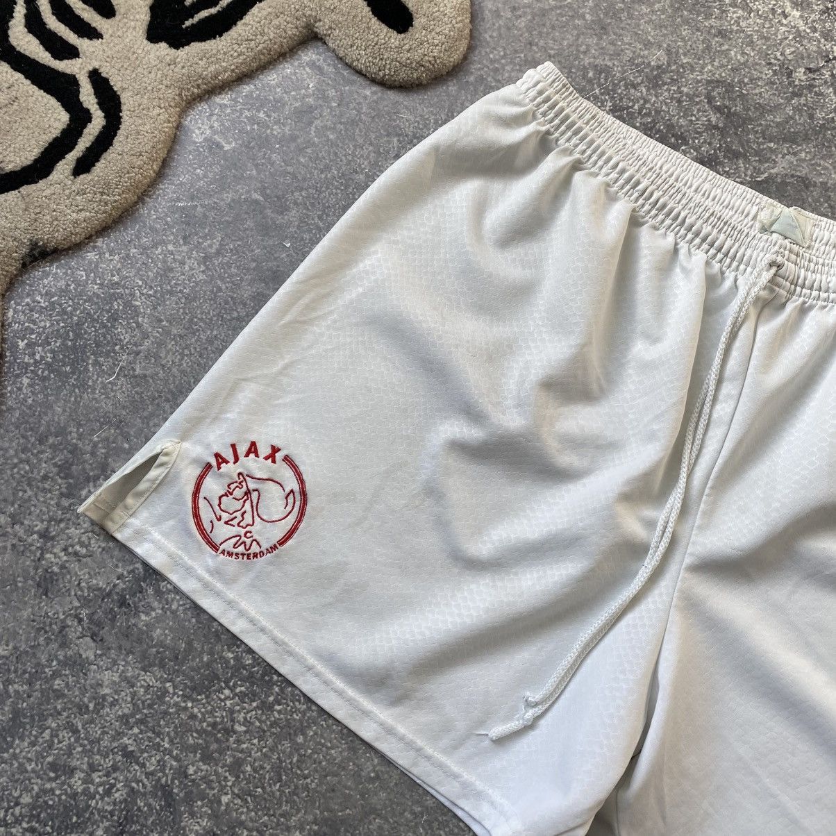 Umbro Vintage Umbro Ajax 80-90’s Made In England rare soccer short Size US 32 / EU 48 - 2 Thumbnail