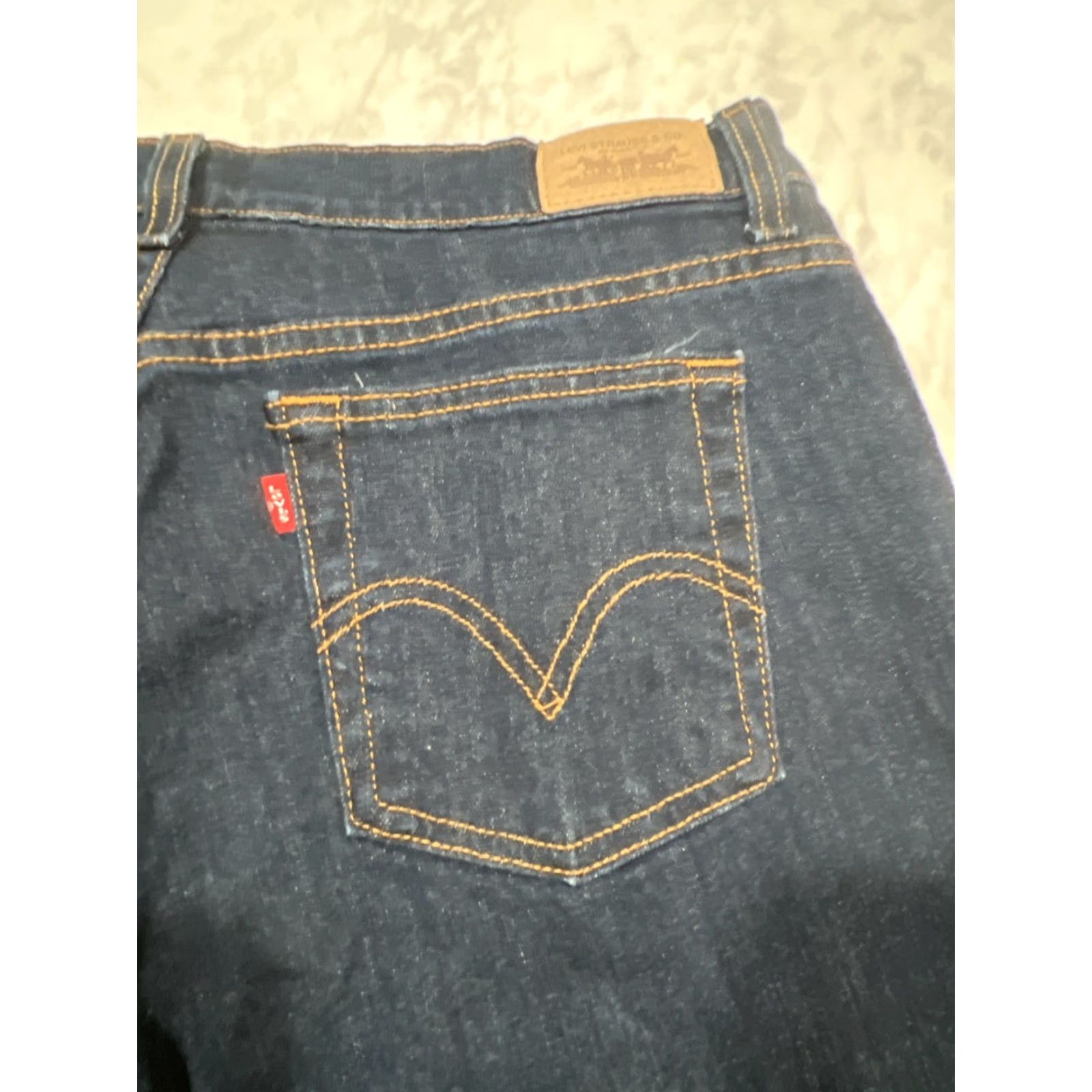 Levi's LEVI'S 505 Jeans WOMEN'S 10 Straight Leg Cotton Spandex Mid Rise 32W 32L Dark Blue - Levi's 505 - 90s USA Theme, Regular Fit, Jeans Size 32" / US 10 / IT 46 - 6 Thumbnail