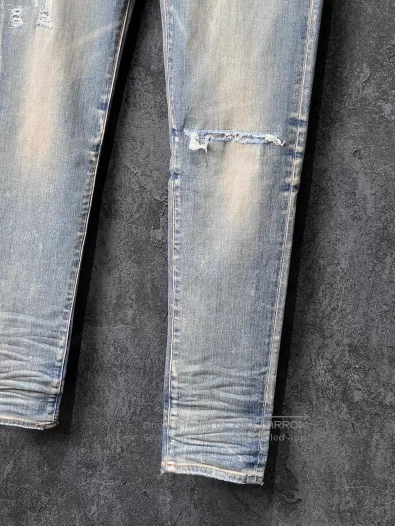 Amiri Amiri Size 33 Blue hole-in-the-elbows jeans Size US 33 - 4 Thumbnail