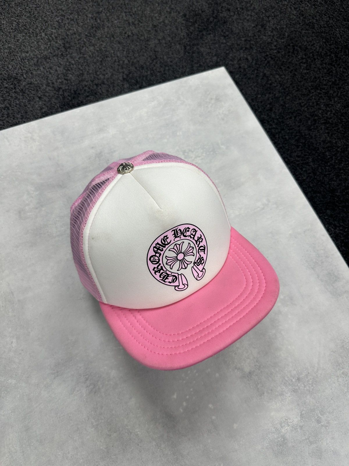 Chrome Hearts Chrome Hearts Matty Boy Horseshoe Trucker Cap Pink Size ONE SIZE - 2 Thumbnail