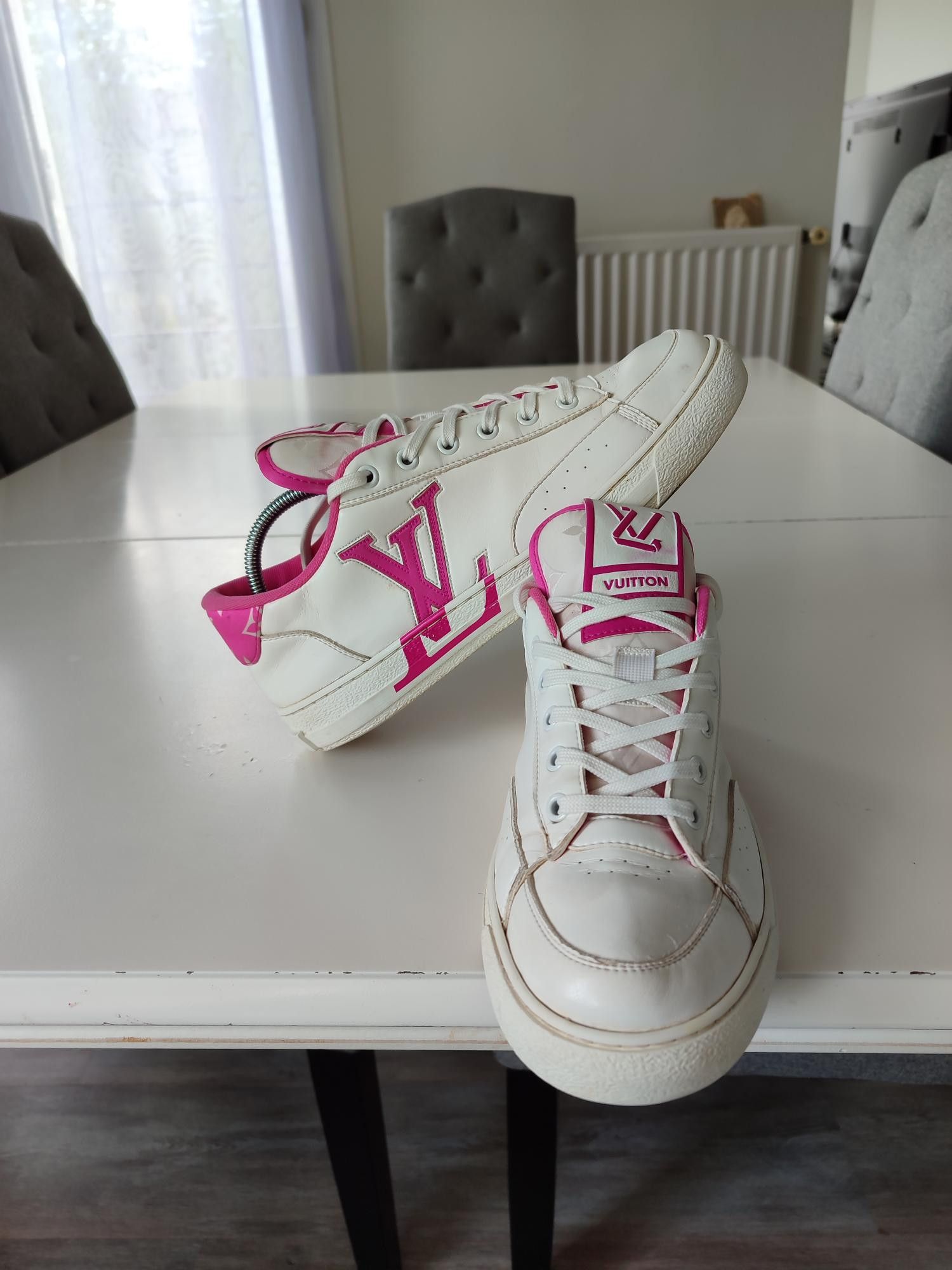 Louis Vuitton BASKETS LOUIS VUITTON CHARLIE Size US 9.5 / IT 39.5 - 6 Thumbnail