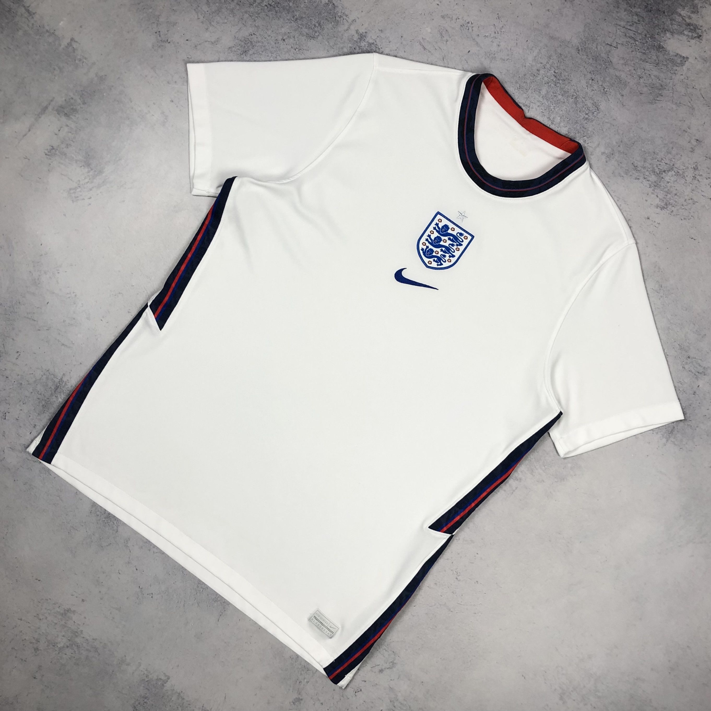 Nike England 2020-2021 Nike Home Soccer Jersey Size US L / EU 52-54 / 3 - 2 Thumbnail