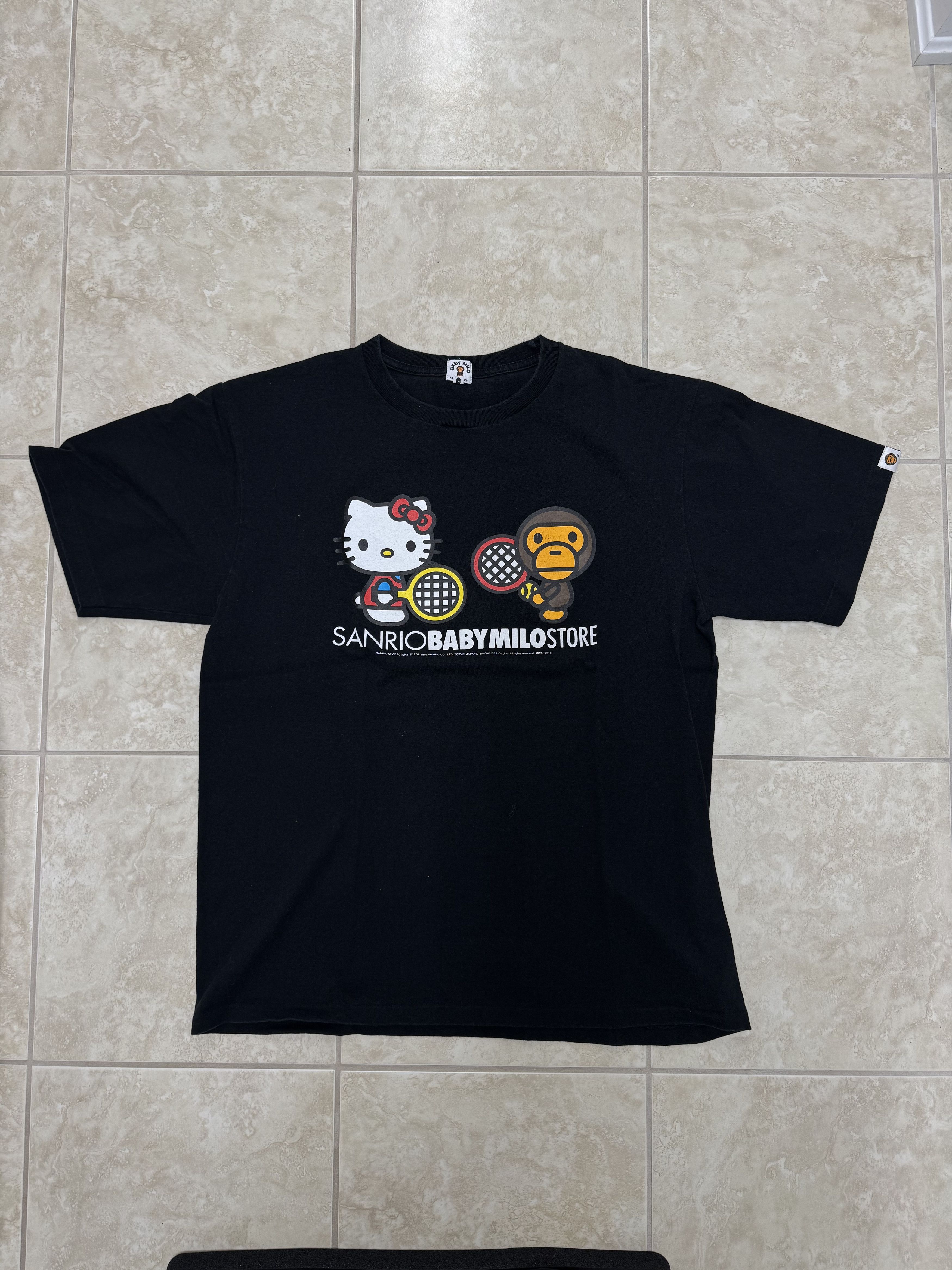 Hello Kitty & Bape tシャツ　90 A Bathing Ape x Hello Kitty T shirt Brand New Sz Medium