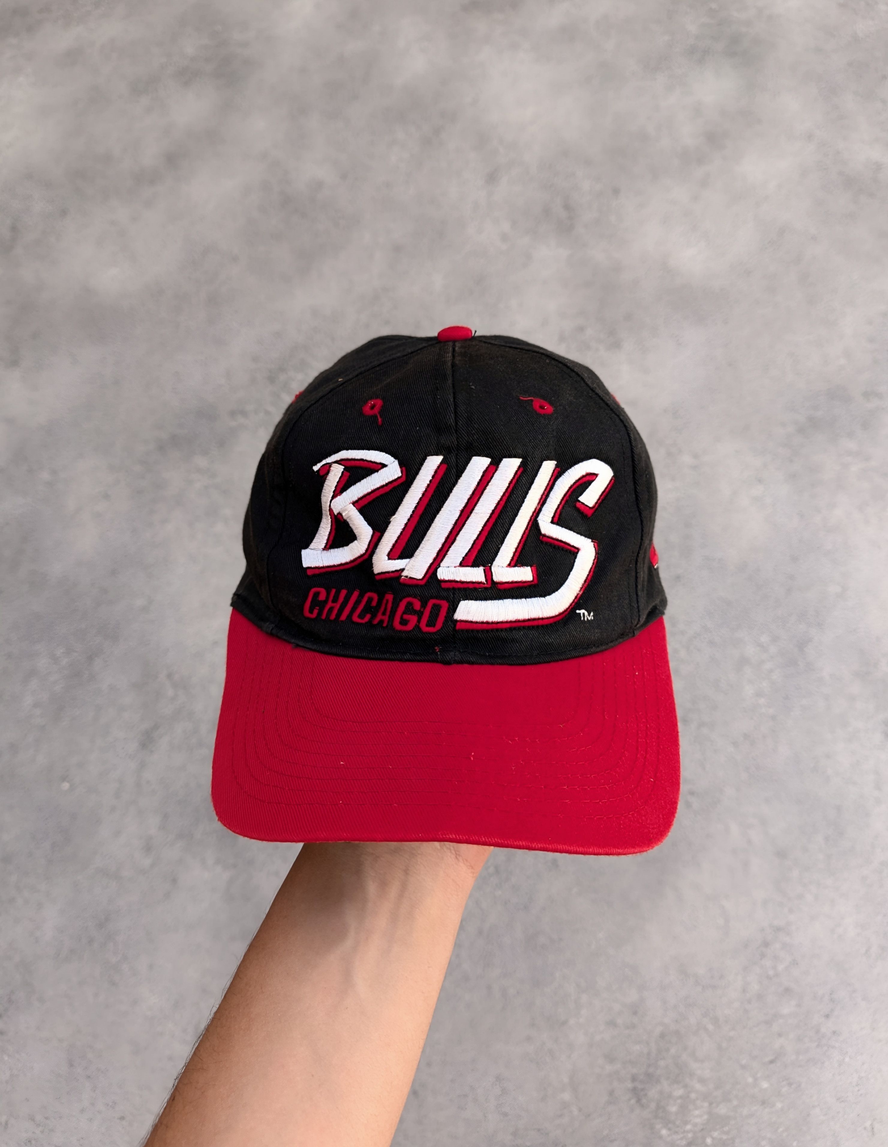 NBA 90s Vintage Chicago Bulls NBA Cap Size ONE SIZE - 1 Thumbnail