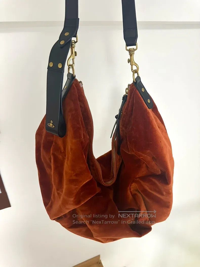 Vivienne Westwood vivienne westwood size os Velvet Pleated Single Shoulder Cr Size ONE SIZE - 3 Thumbnail