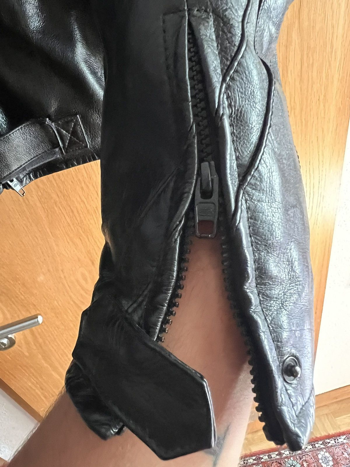 Balenciaga Balenciaga Logo Leather Jacket Size US L / EU 52-54 / 3 - 7 Thumbnail