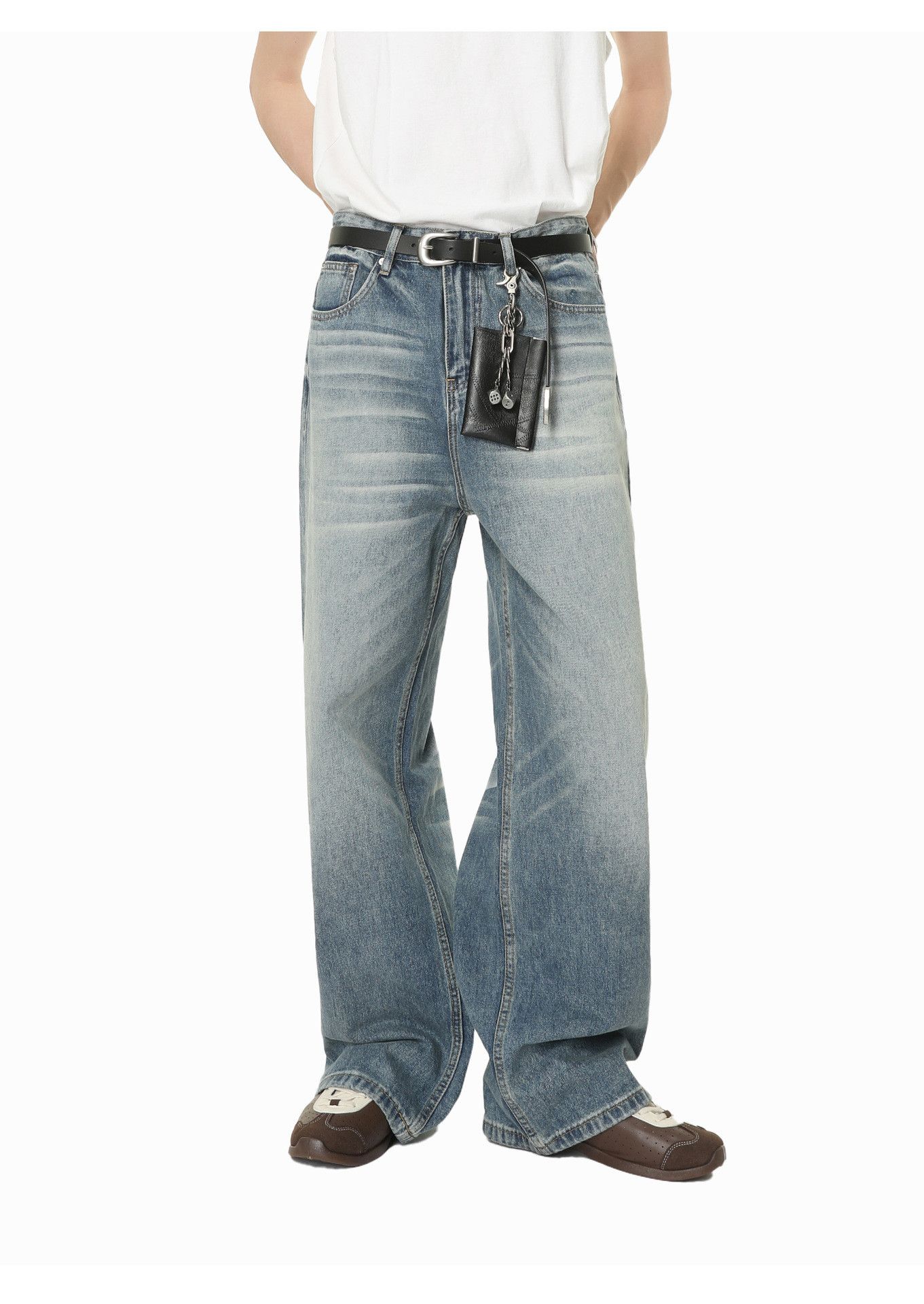 Vintage Men's American retro Vibe distressed wide-leg straight jeans Size US 32 / EU 48 - 1 Thumbnail
