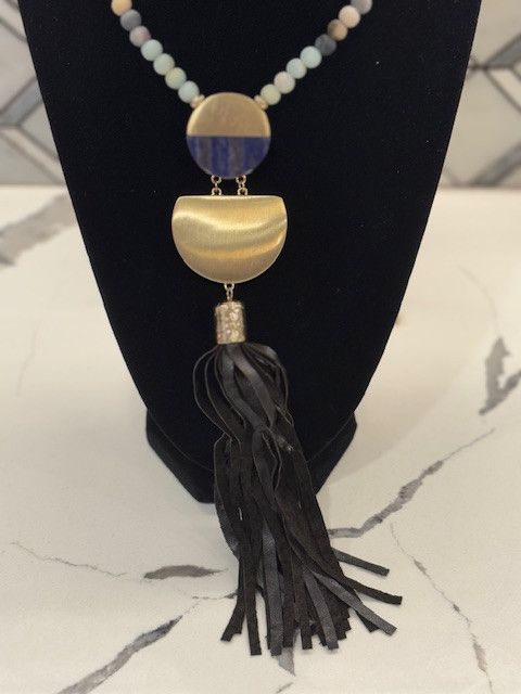 Jewelry Gold Medallion With Leather Tassel Size ONE SIZE - 3 Thumbnail