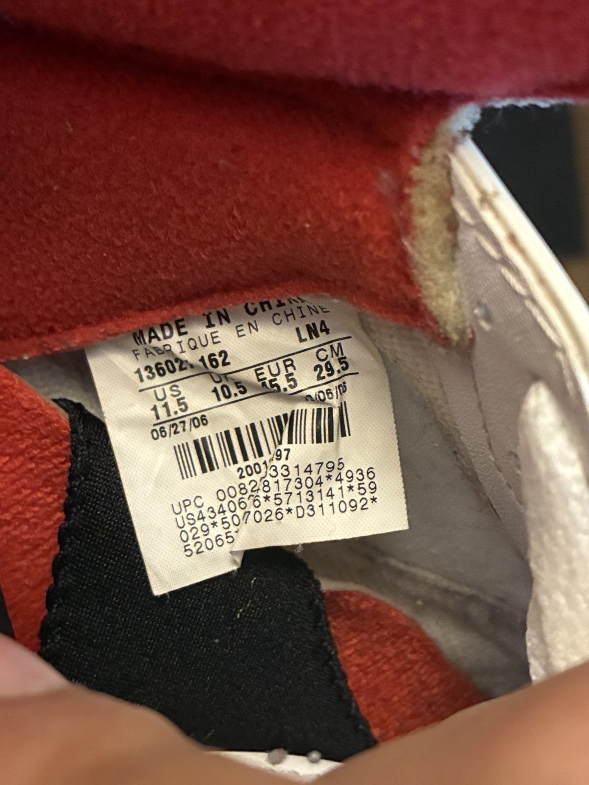 Jordan Brand Jordan 5 fire red 2006 Size US 11.5 / EU 44-45 - 8 Thumbnail