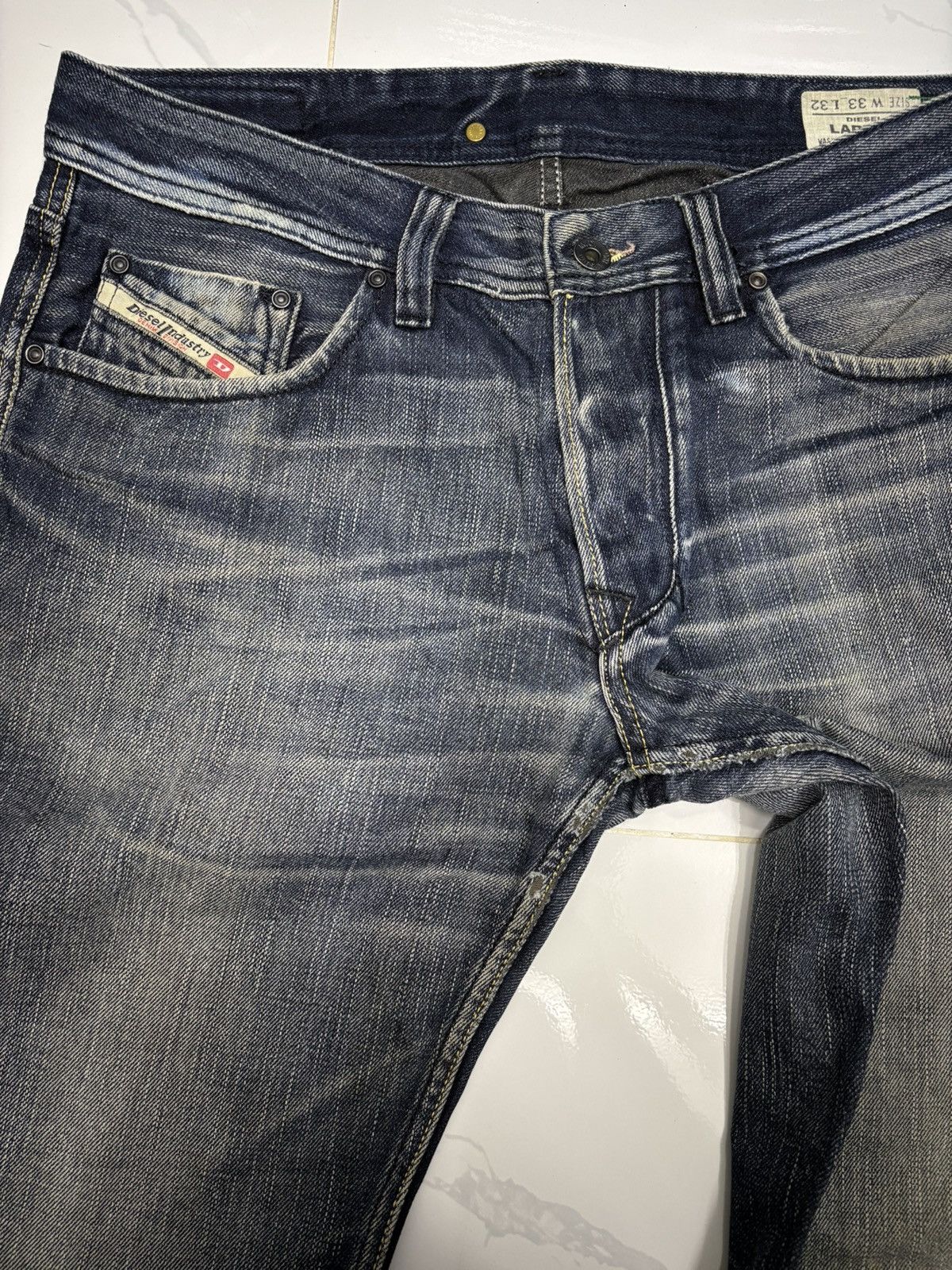 Diesel DIESEL LARKEE LOOSE WIDE DARK DENIM JEANS Size US 33 - 12 Thumbnail
