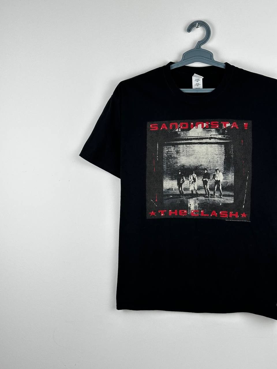 Band Tees The Clash Sandinista Promo T-shirt Band Album Size US XL / EU 56 / 4 - 2 Thumbnail