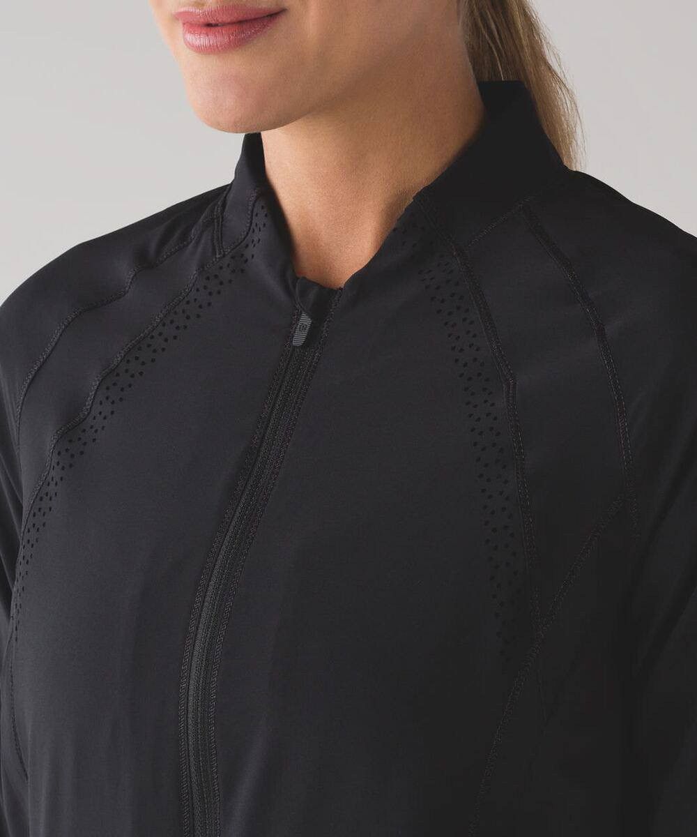 Lululemon Lululemon Black Track Refletive zip light lined jacket Size XS / US 0-2 / IT 36-38 - 3 Thumbnail