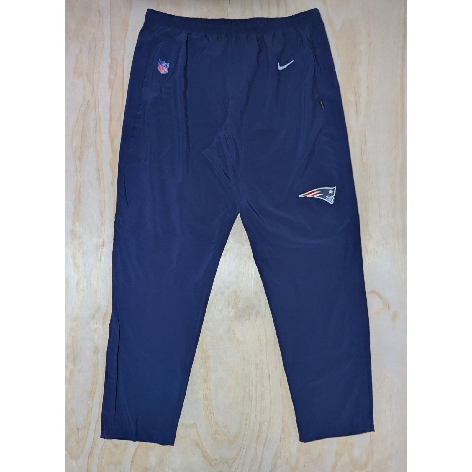 Nike Nike Men's XXL New England Patriots Joggers NFL On Field Size US 40 / EU 56 - 1 Thumbnail