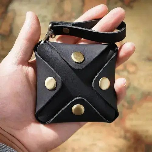 Leather Coin Purse Mini in Black, Men's