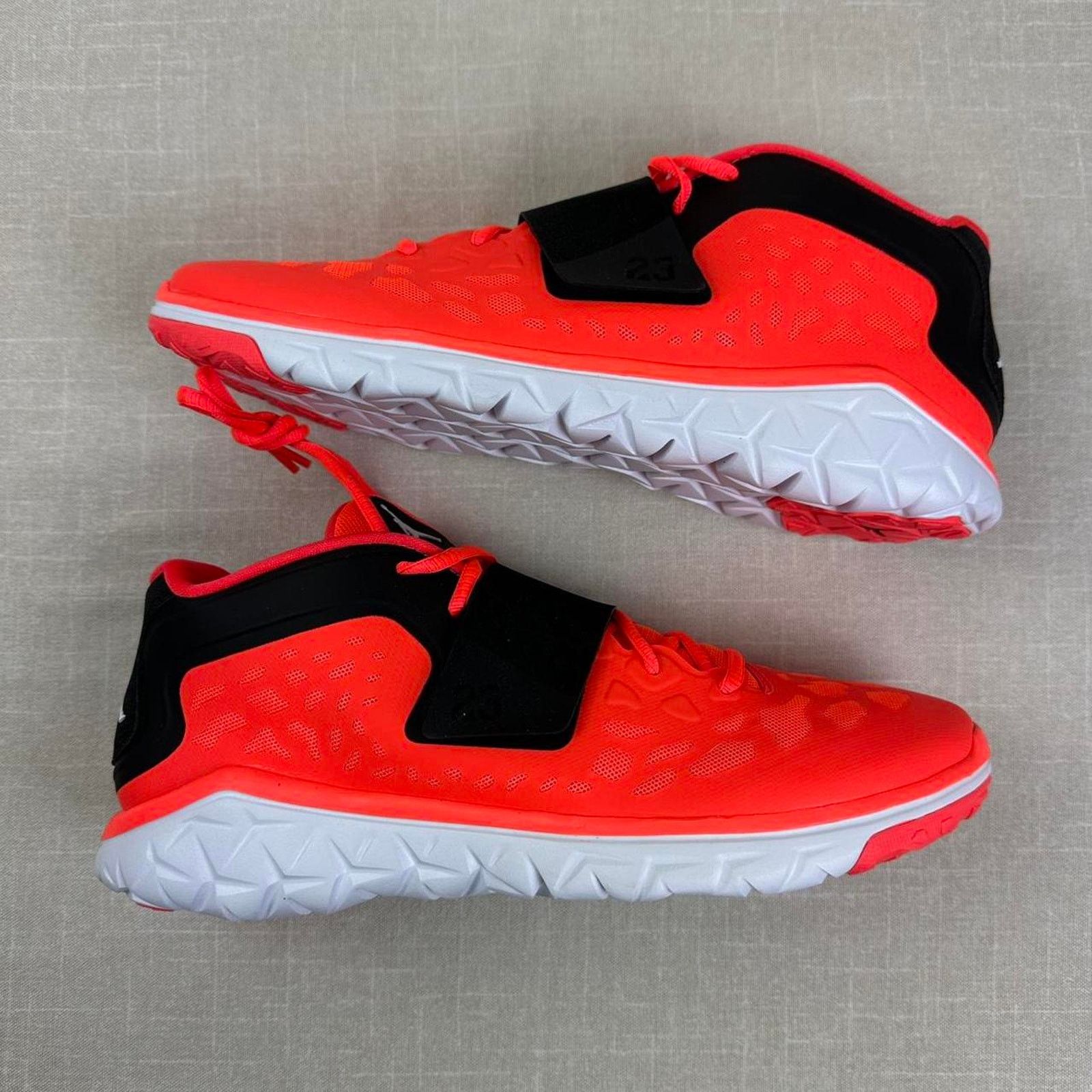 Jordan Brand 🖤 2015 Jordan Flight Flex Trainer 2 "Infrared 23" 8M Size US 8 / EU 41 - 2 Thumbnail
