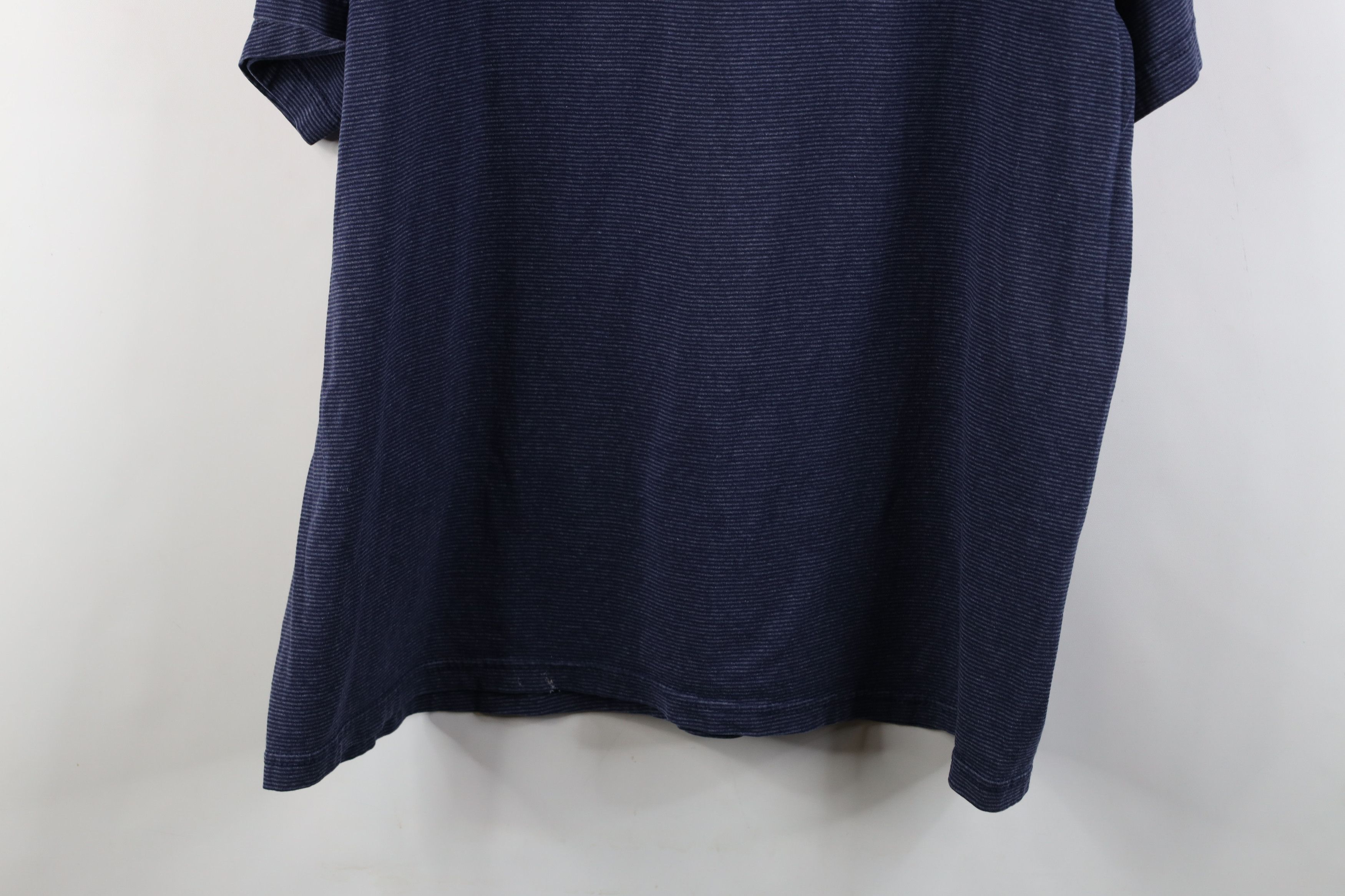 Vintage Vintage 90s Streetwear Florida Shark Tooth T-Shirt USA Size US XL / EU 56 / 4 - 12 Thumbnail