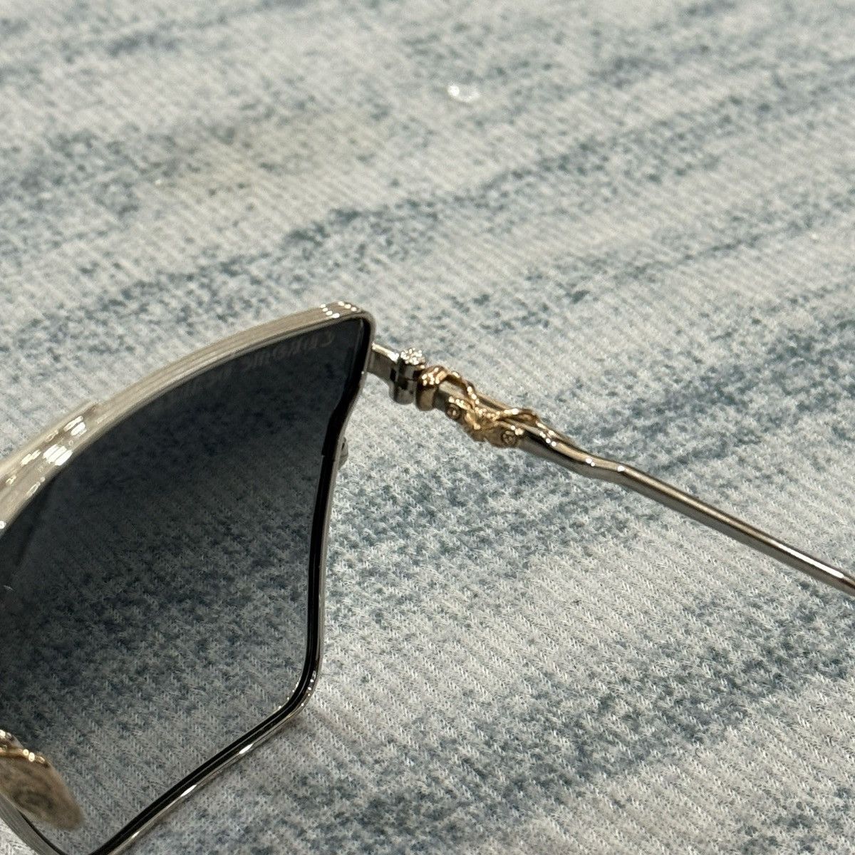 CHROME HEARTS NIPPLY SUNGLASSES