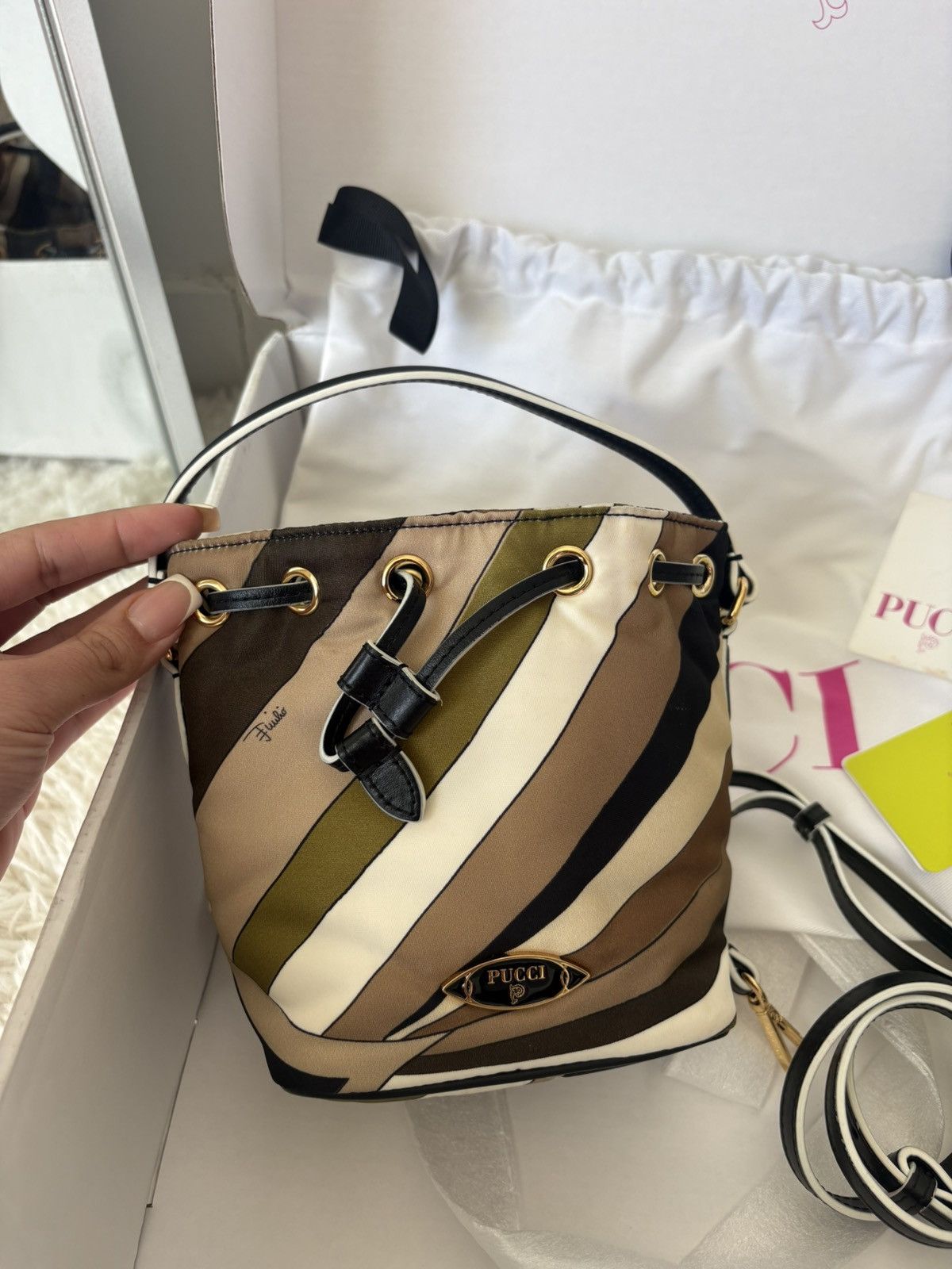 Emilio Pucci Emilio Pucci Yummy Bucket Bag Size ONE SIZE - 2 Thumbnail