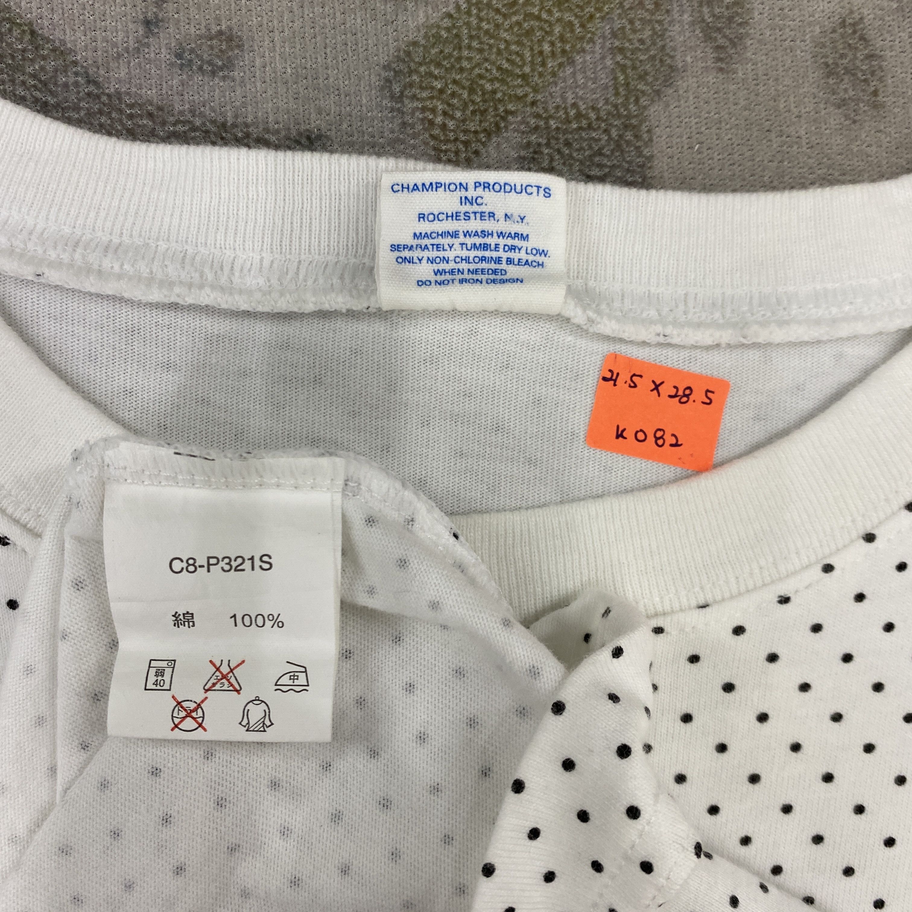 Japanese Brand Vintage Polka Dot Champion Tshirt - K082 Size US L / EU 52-54 / 3 - 4 Thumbnail