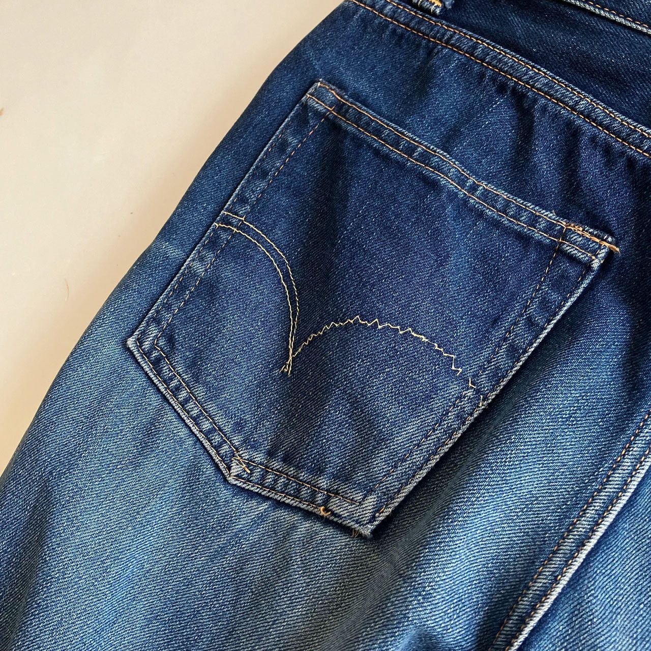 Blue Blue Japan BLUE BLUE Japanese Indigo Denim Jeans Oni-Hige H.R.M Size 27" / US 4 / IT 40 - 5 Thumbnail