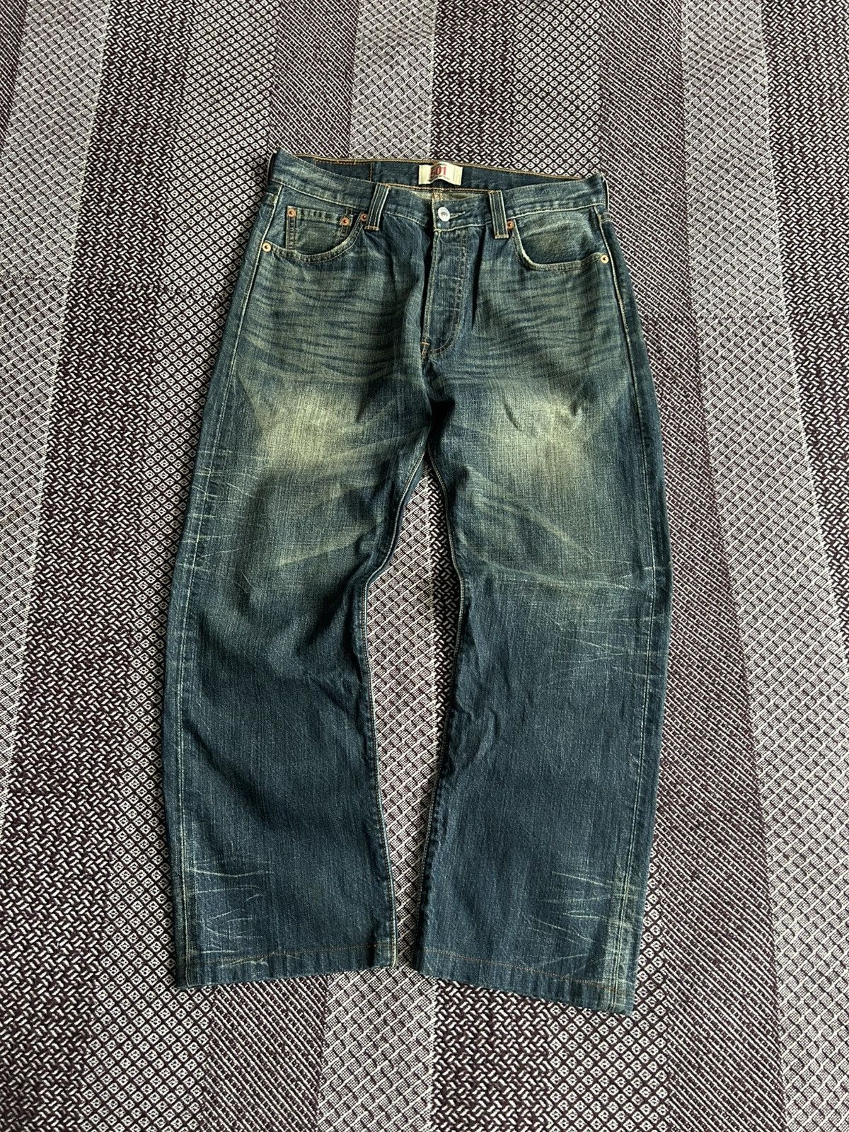 Levi's Levis 501 Mud Wash Jeans Faded Color Straight Leg Button Fly Size US 30 / EU 46 - 7 Thumbnail