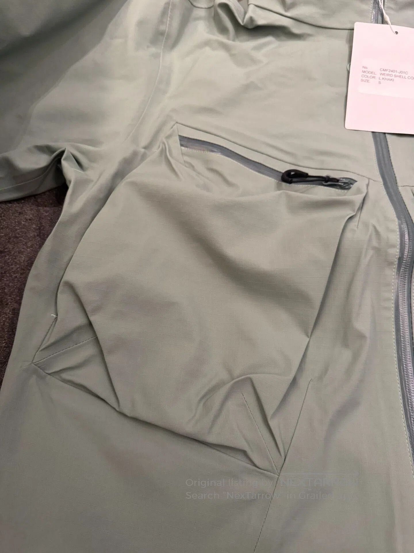 Japanese Brand Comfy Outdoor Functional Jacket in Khaki Green. Size US S / EU 44-46 / 1 - 5 Thumbnail